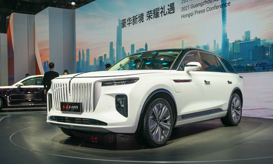 红旗yyds,2022款新车5秒破百,配置媲美外资百万级豪车