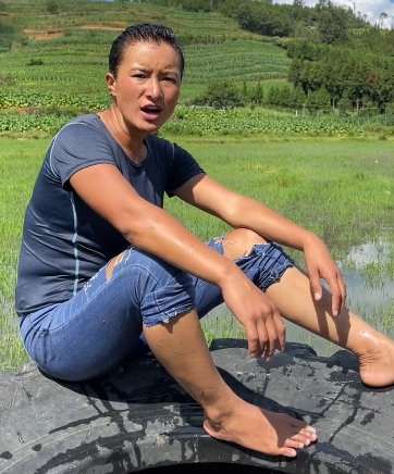冷美人杨慧:退伍女兵变身"女版李小龙",徒手掀翻300斤