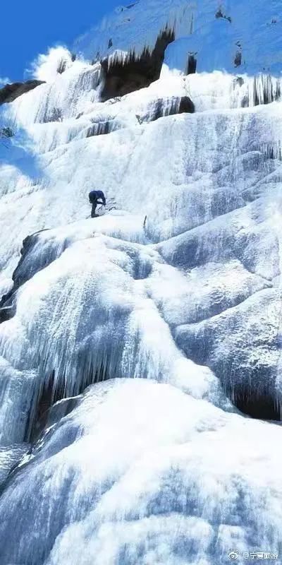 【大雪】贺兰山银装素裹,绝美冰景如仙境!