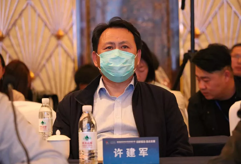 市委宣传部副部长,市文化广电和旅游局党组书记许建军市文化广电和