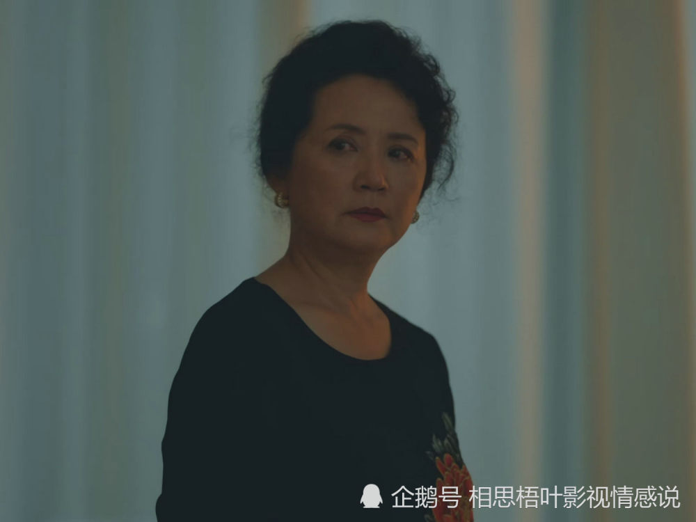 女心理师蒋静的妈妈比尤娜的爸妈还可怕你看懂了吗