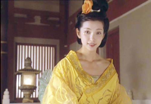 该怎样评价号称大唐第一美女的安乐公主李裹儿