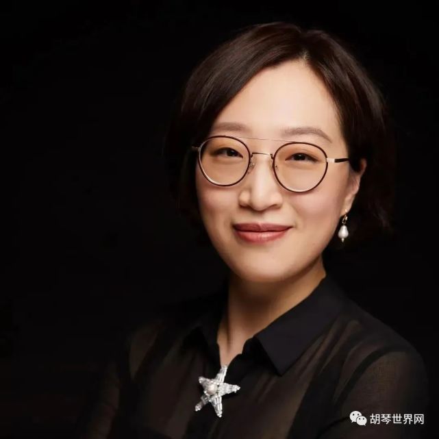 首演毛乌素随想为二胡与管弦乐队而作作曲邵青二胡演奏王莉莉指挥赵晓