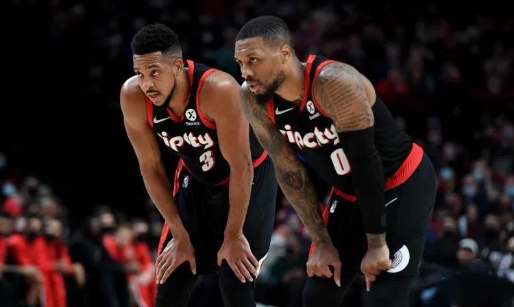 woj:利拉德想提前续约2年1.07亿 曾推动cj换西蒙斯遭拒