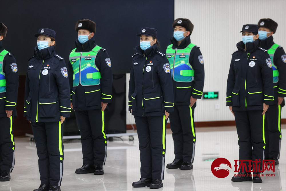 为建立完善高海拔,高寒地区一线执勤民警防寒被装品类积累了宝贵经验