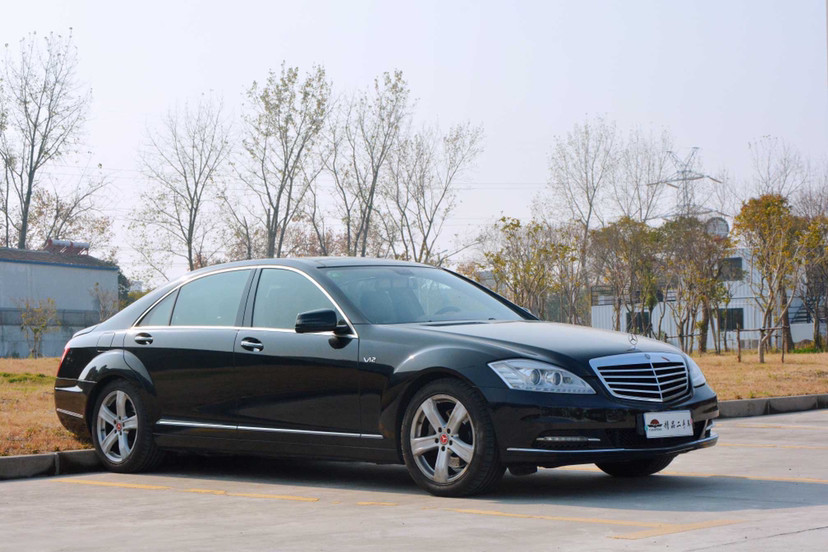 2008年奔驰s300l尊贵型