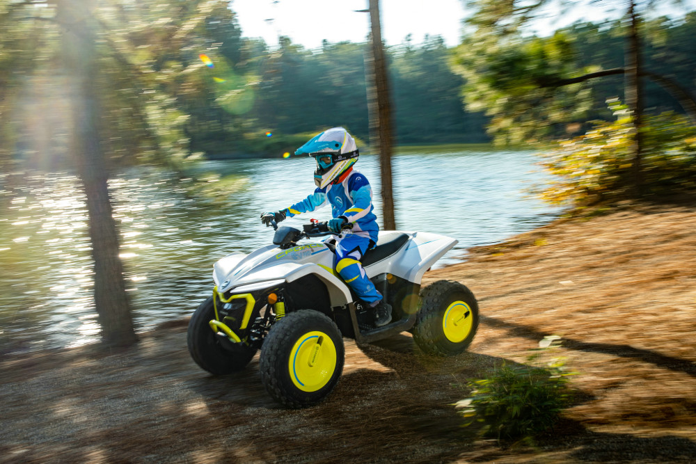 春风cforce ev110正式发布 为小朋友打造的电动atv