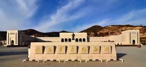 南泥湾旅游景点[南泥湾旅游景点介绍延安革命纪念馆]