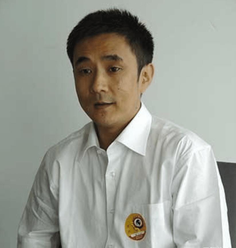 也许王永红没有选择逃避,能够通过自己的双手东山再起,如今他却早已
