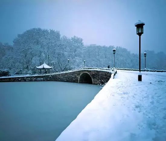 雨西湖不如雪西湖杭州西湖冬景美得窒息