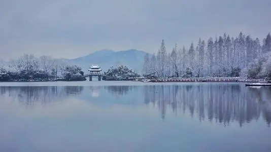 雨西湖不如雪西湖 杭州西湖冬景美得窒息