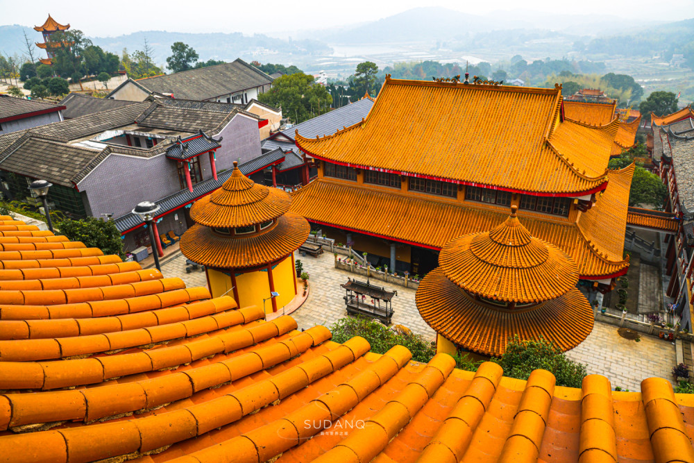 此外,著名的语言学家,北大教授黎锦熙,早年也曾于大杰寺内居住,寒窗