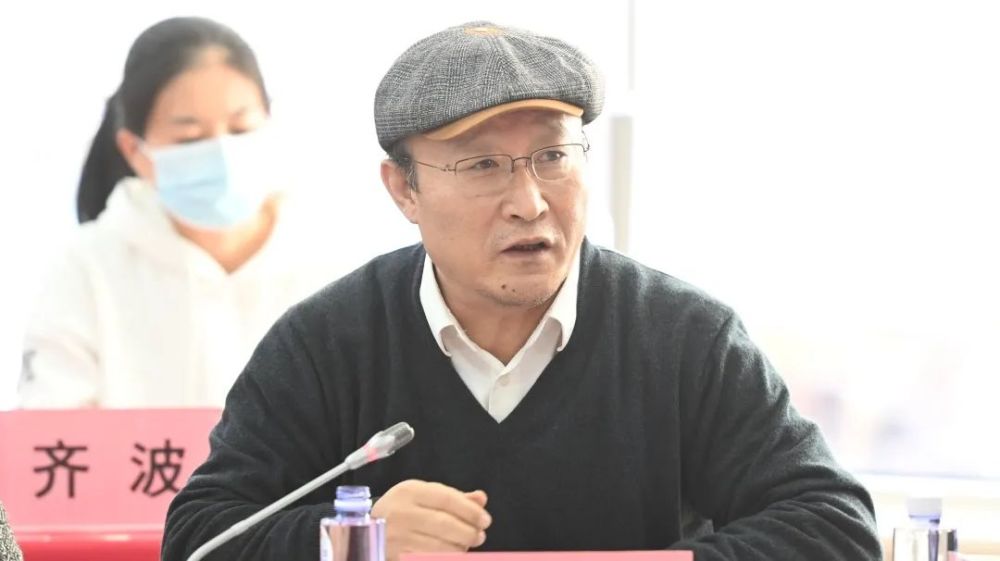 人民政协报党委员副书记,副总编辑张宝川