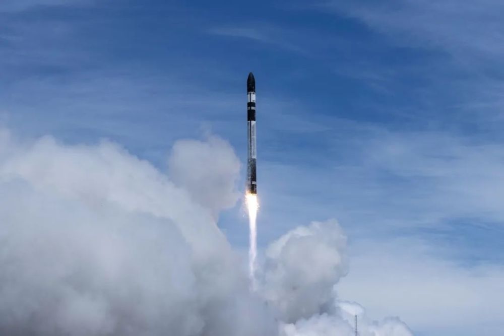 电子火箭再次发射黑天空遥感卫星_腾讯新闻