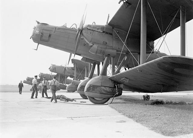 50"heyford"轰炸机,英国最后的双翼重型轰炸机