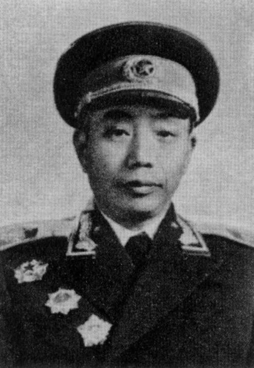 张培荣张梓桢,开国少将,山西灵石人,1913年出生,1982年8月22日逝世.