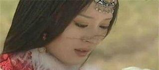 她是康熙最疼爱的女儿是庶出公主死后穿龙袍下葬