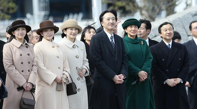 文仁成为皇嗣后他的3个子女悠仁亲王真子佳子会有宫号