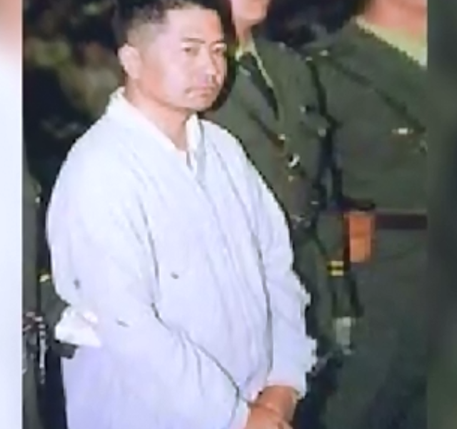 1959年,杨天勇出生在云南楚雄市,从小杨天勇的身体素质就非常好,年纪