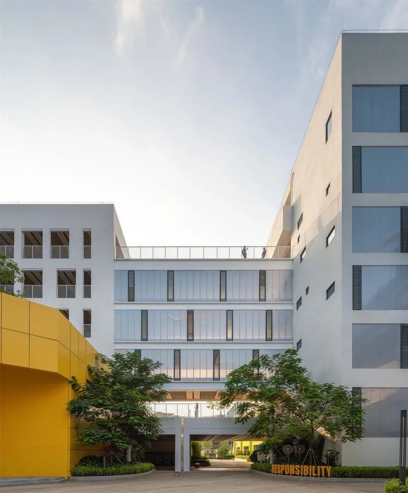 中小学建筑设计深圳坪山区日新小学案例