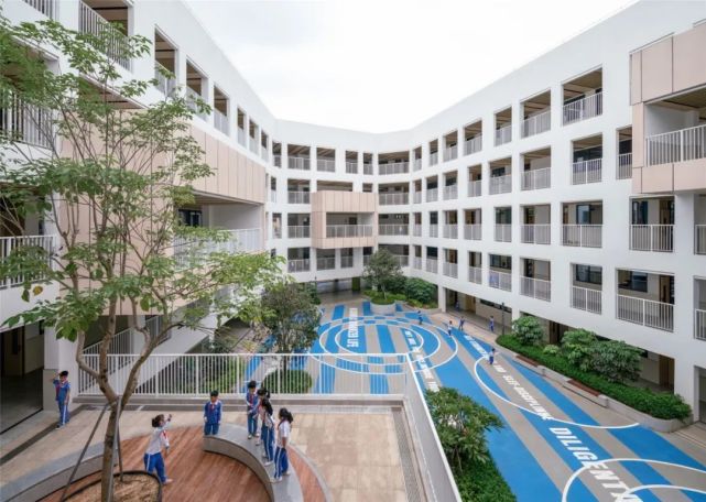 中小学建筑设计:深圳坪山区日新小学/案例
