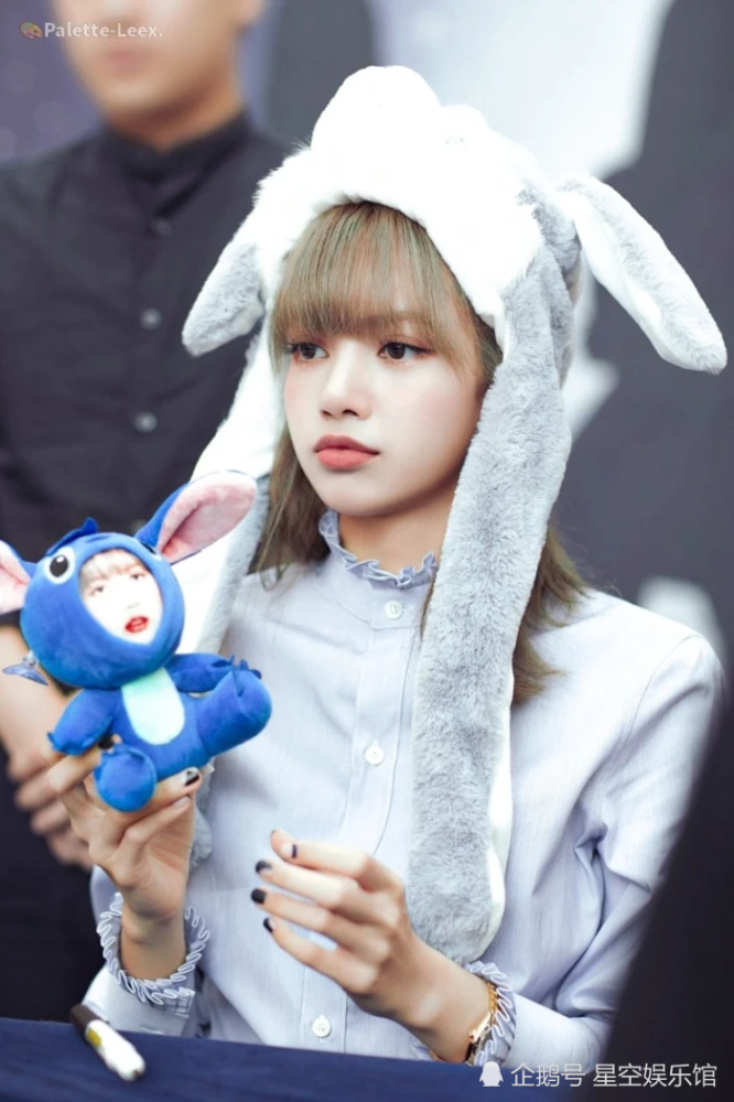 韩娱blackpink组合lisa精美图集第二辑