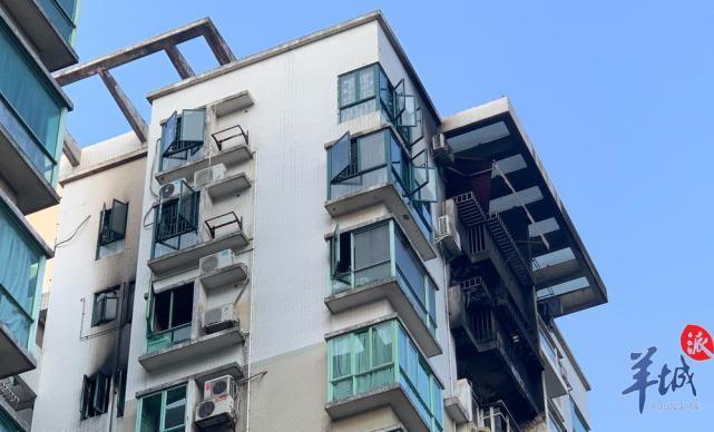 广州海珠光大花园发生火灾致2人死亡,起火原因调查中