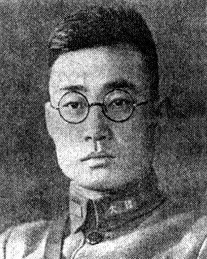 1923年8月邓佐虞学成毕业,他在山西同学的力邀之下投奔阎锡山麾下,在