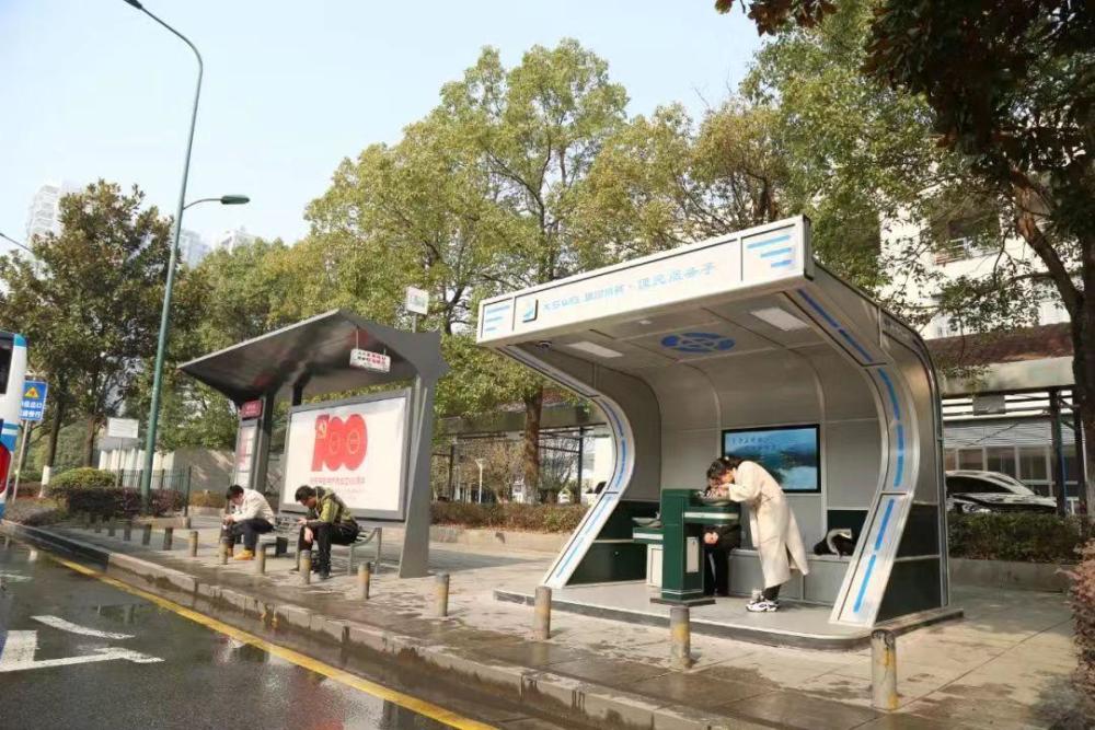 长沙新建两座便民直饮水服务亭还有usb充电设施