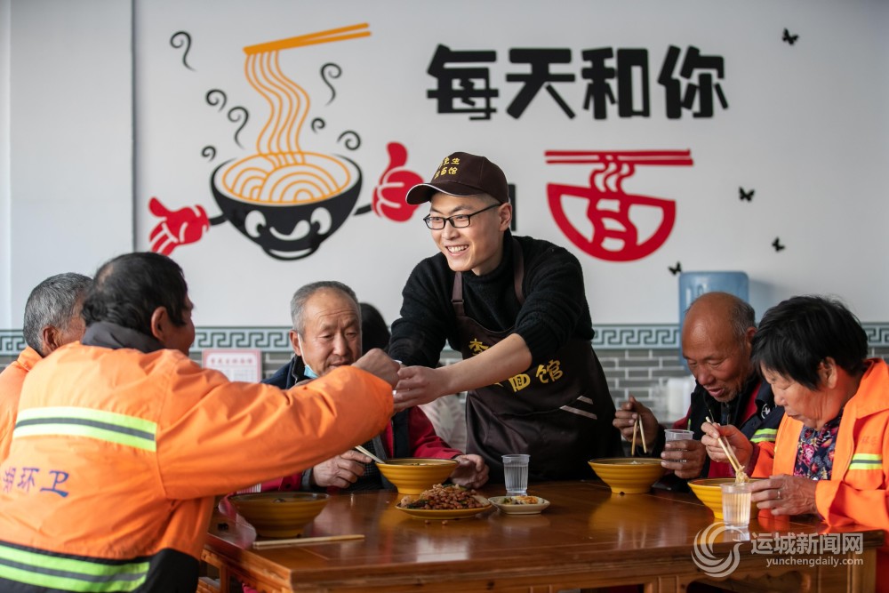 不平凡的李一凡