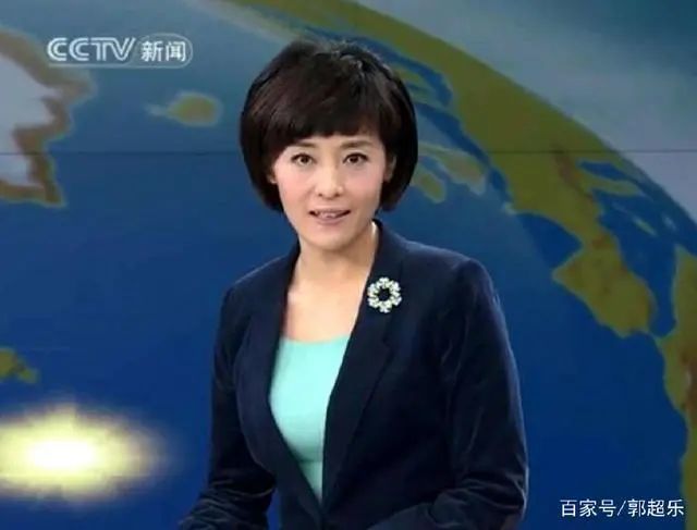 央视最美5大女主持人,个个美若天仙,你最喜欢谁?