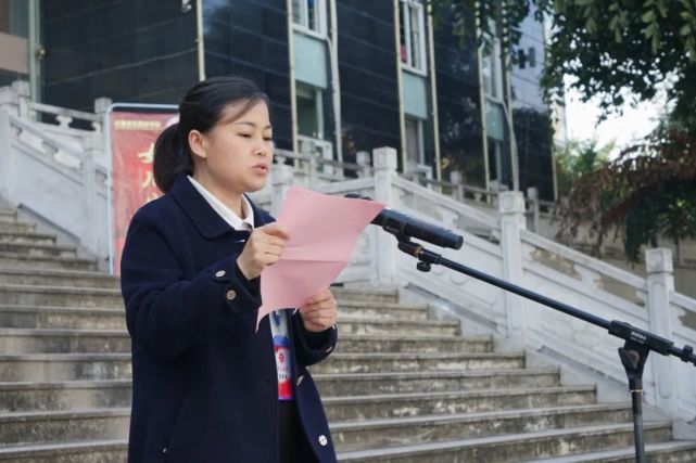 电影《女儿如花》项目启动暨剧组揭牌仪式