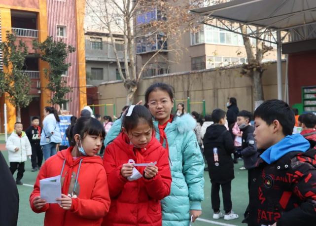 西安市新城区东方小学咸宁分校"数学好玩,思维闯关"主题活动(二)