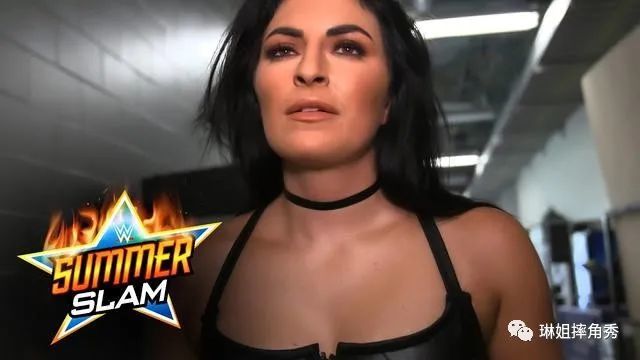 除了拉奎尔之外,今日wwe高管索尼娅·德维尔在接受talksport专访时