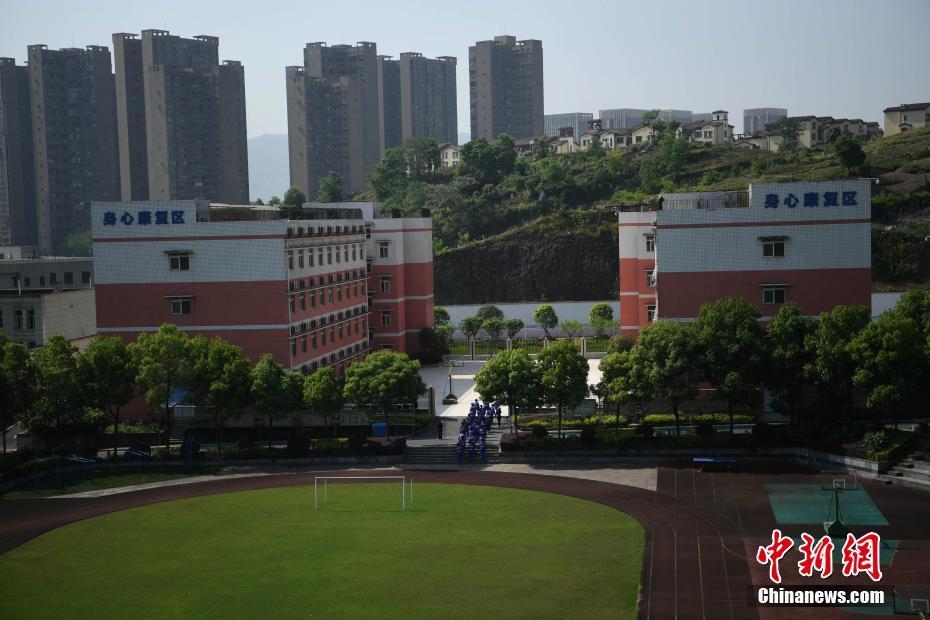 探访女子强制隔离戒毒所：跳广场舞协助康复(图)