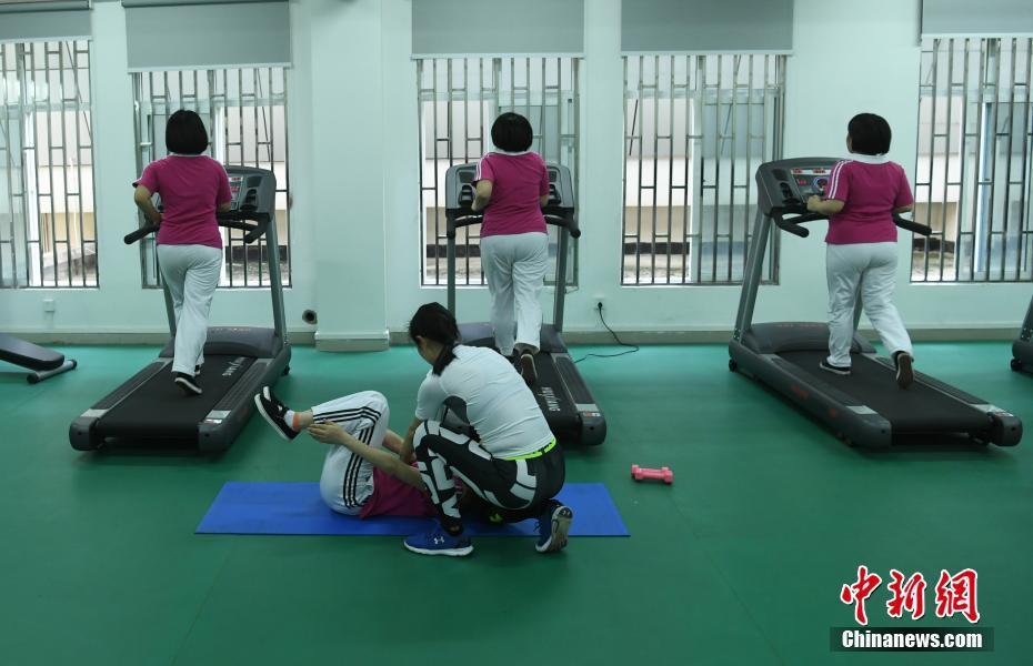 探访女子强制隔离戒毒所：跳广场舞协助康复(图)