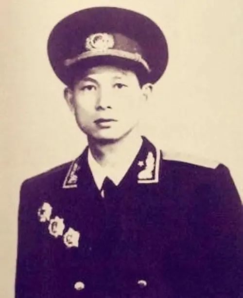 3,杨文安少将4,杨世荣少将5,杨怀珠少将6,杨国宇少将7,杨思禄少将8