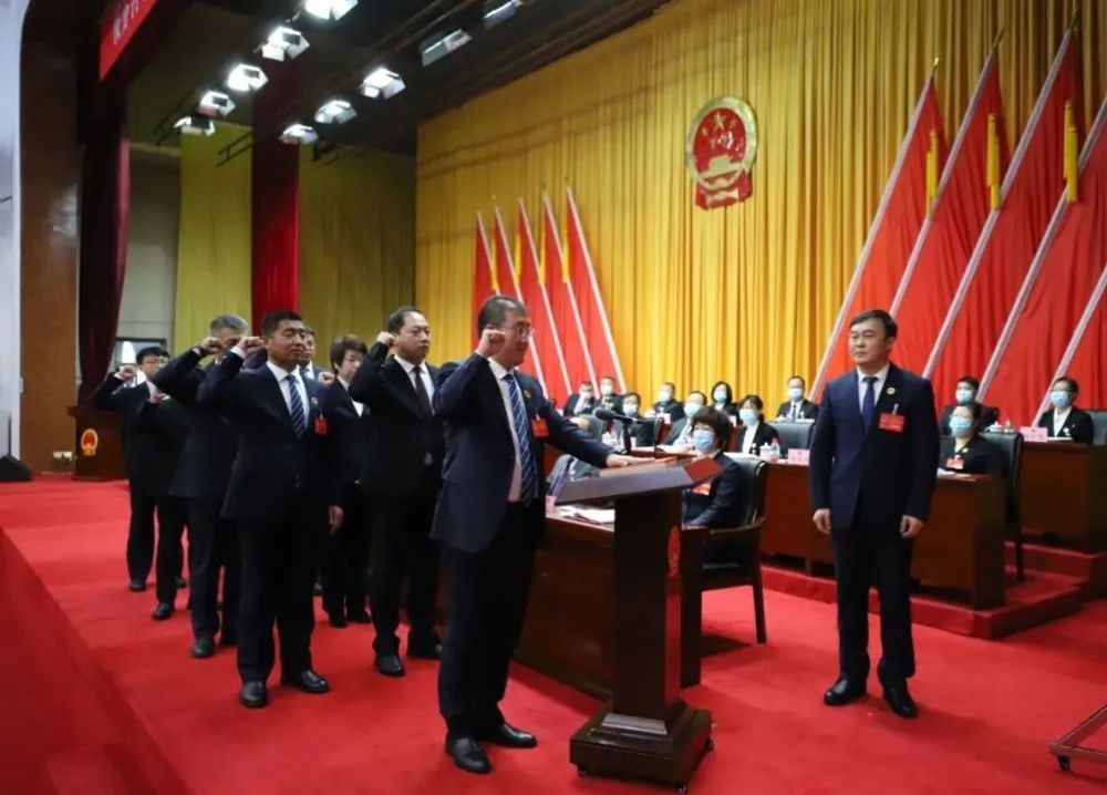 绥芬河市第十一届人民代表大会第一次会议闭幕