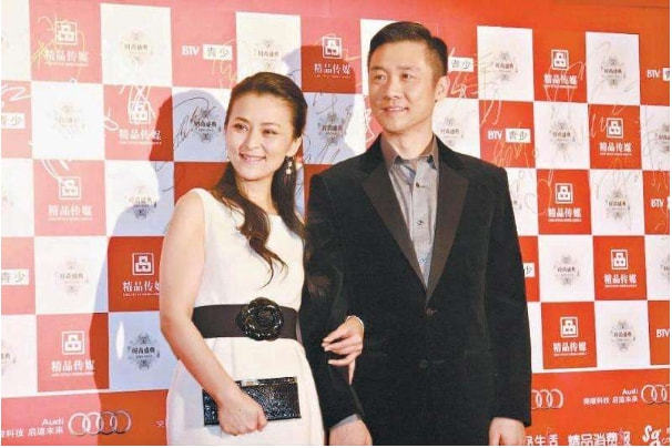 事业巅峰嫁黄志忠付出13年被抛弃何音为爱牺牲了太多