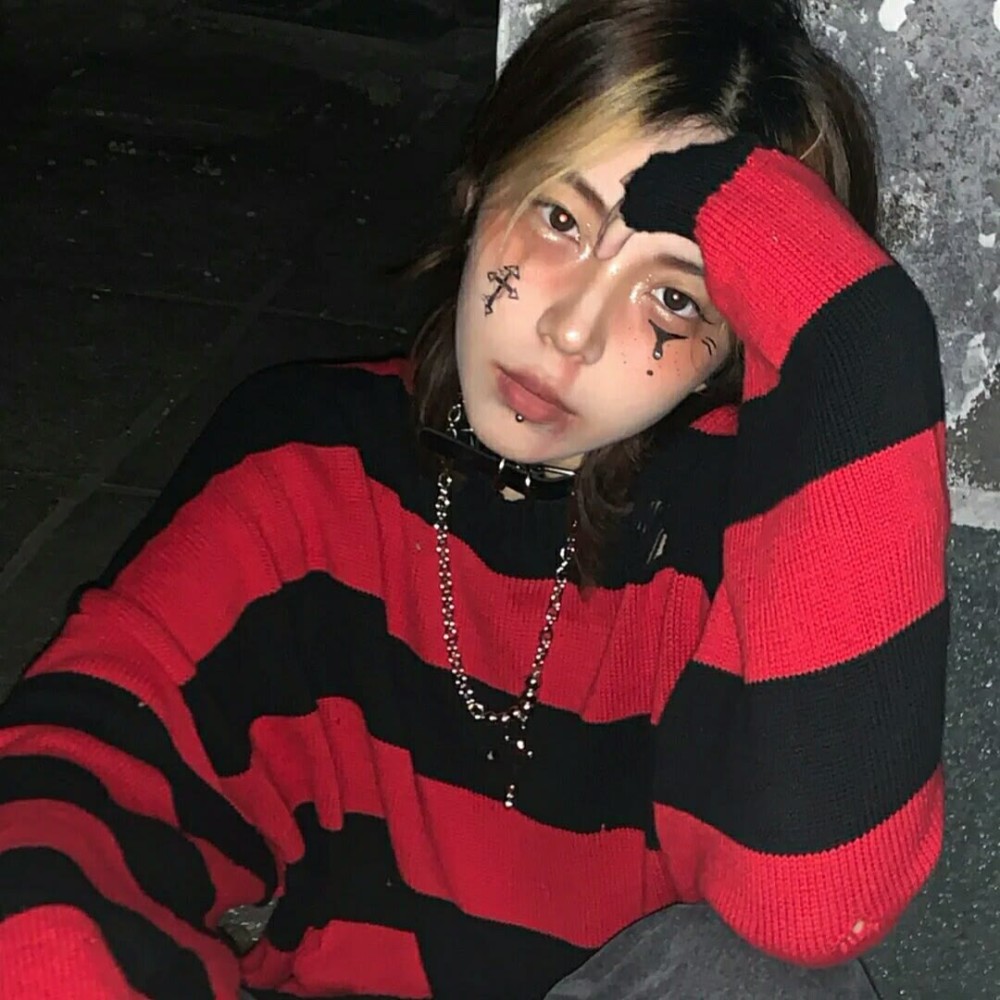 做亚文化的神女头