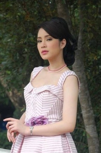 我是如何看待《花环夫人》这部剧的?