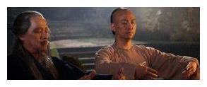 "八卦掌"是中国功夫里"内家拳"的代表,据说董海川往日修习打坐,即使