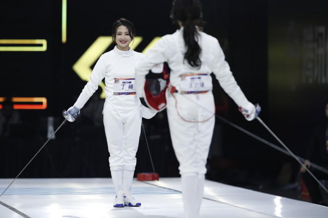 超新星运动会女子重剑丁楠上演逆转男子短跑姚琛再成大魔王