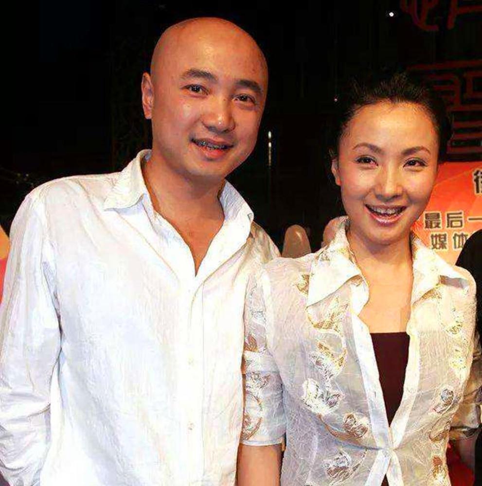 著名女星陶虹亲情有泪她是丈夫和婆婆之间的润滑剂