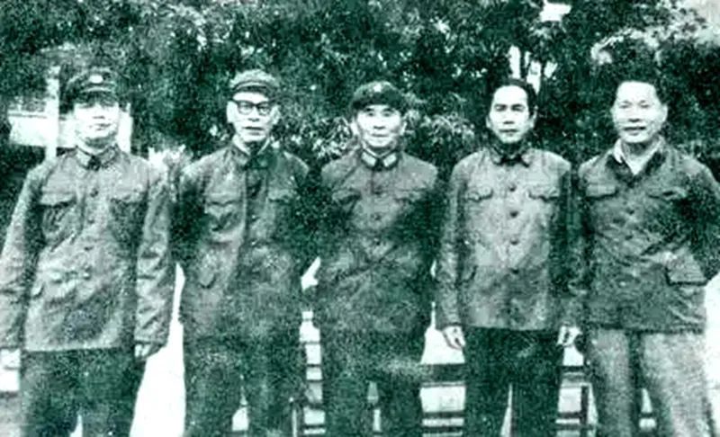 海南省军区的副司令员1957年受到错误批判晚年享受副兵团待遇