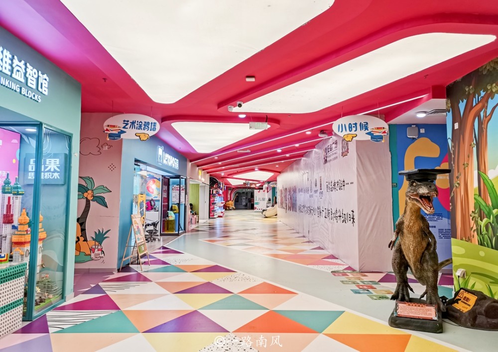 万盛商贸物流园加速建设构建区域物流新枢纽