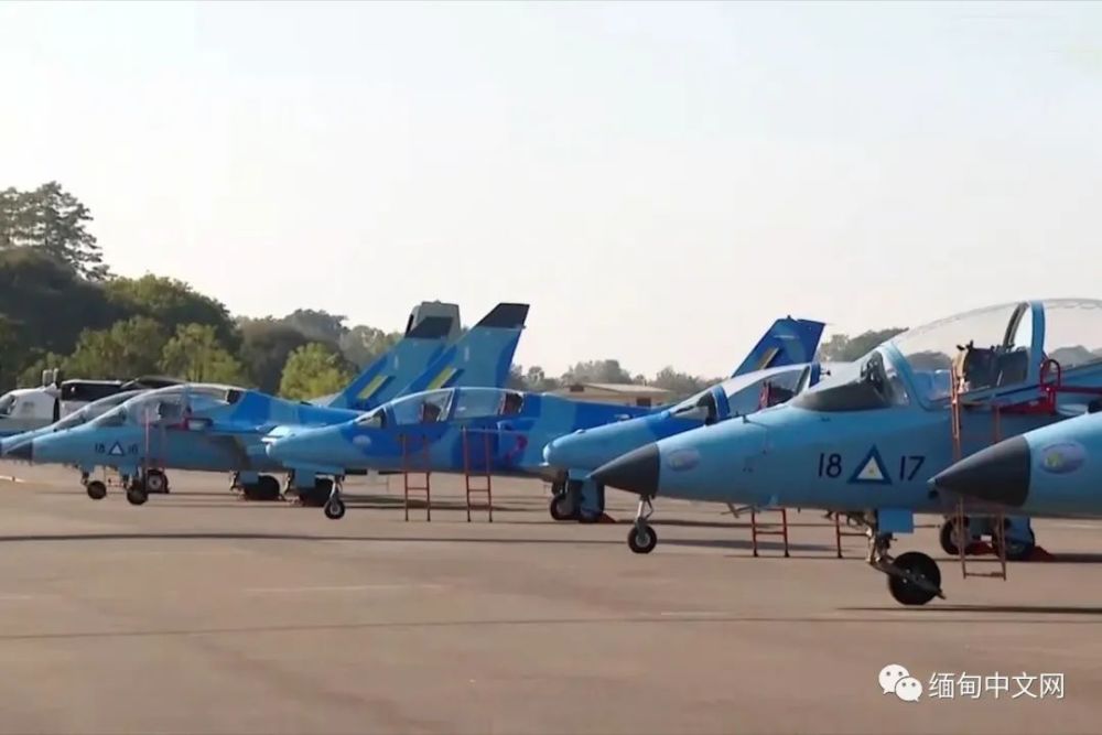 缅甸空军大秀各式装备新采购的战机攻击机正式入役