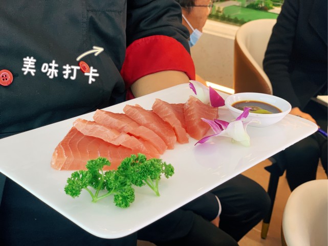 鱼悦舌尖味蕾盛宴壹大院蓝鳍金枪鱼开鱼宴暨臻本楼书首发