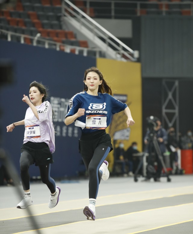 《超新星》男子射箭管栎成功卫冕 腾讯美女主播成为新