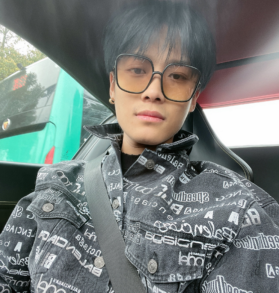 "网瘾少年"小杨哥,不工作攒出数亿身家,真实背景曝光,真牛